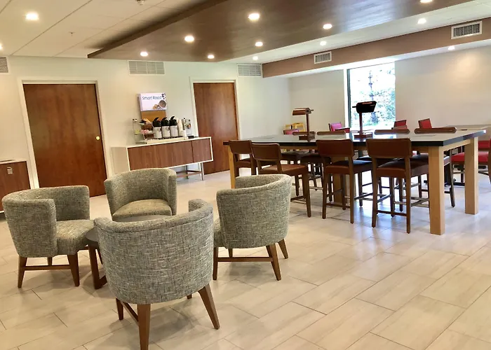 Holiday Inn Express Great Barrington By Ihg